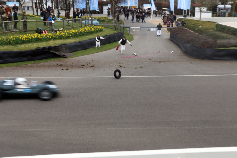 Illustration for article titled The World's Last Great Vintage Race Should Never Change Because Of Safety